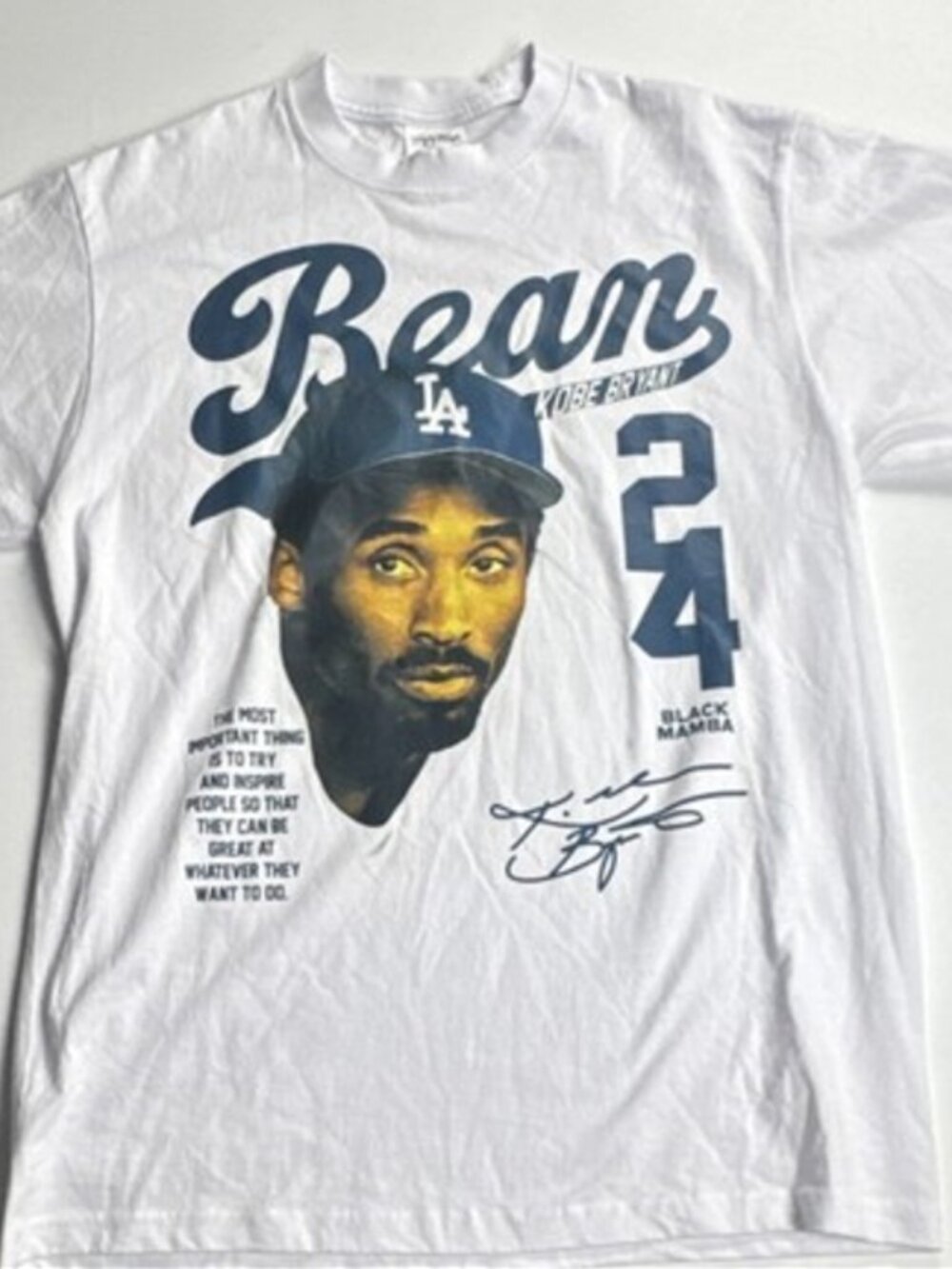 Shaka Dodgers Black Mamba Men's L White Graphic T-Shirt Flaws shown